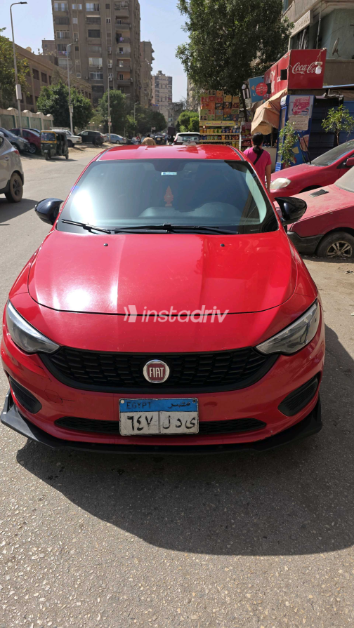 Fiat Tipo 2019 Red Used for Sale - 7