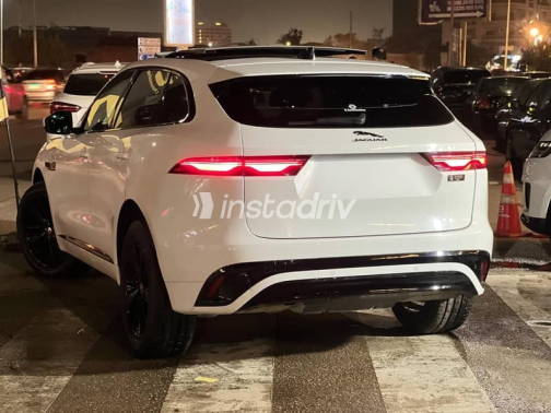 Jaguar F-Pace 2023 White Used for Sale - 3