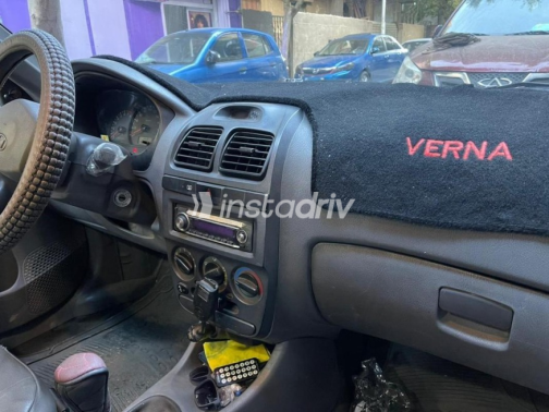 Hyundai Verna 2009 Gray Used for Sale - 10