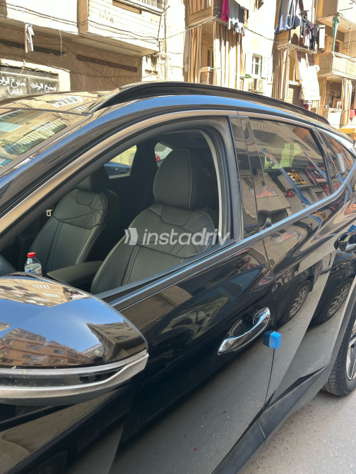 Hyundai Tucson 2025 Black Used for Sale - 5