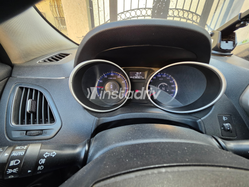 Hyundai IX 35 2015 White Used for Sale - 1