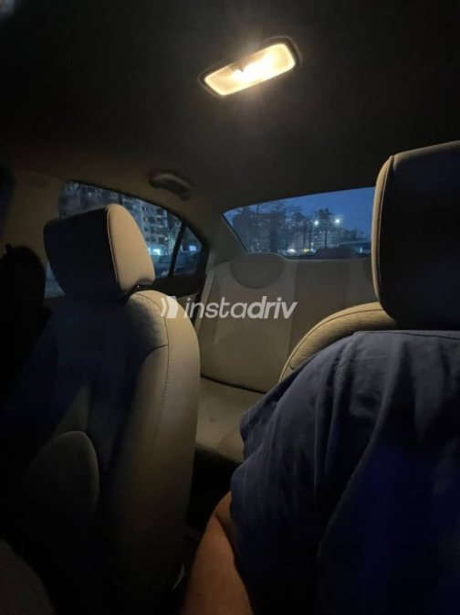 Hyundai Accent 2011 Gray Used for Sale - 5