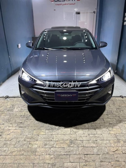 Hyundai Elantra 2026 Gray Used for Sale - 2