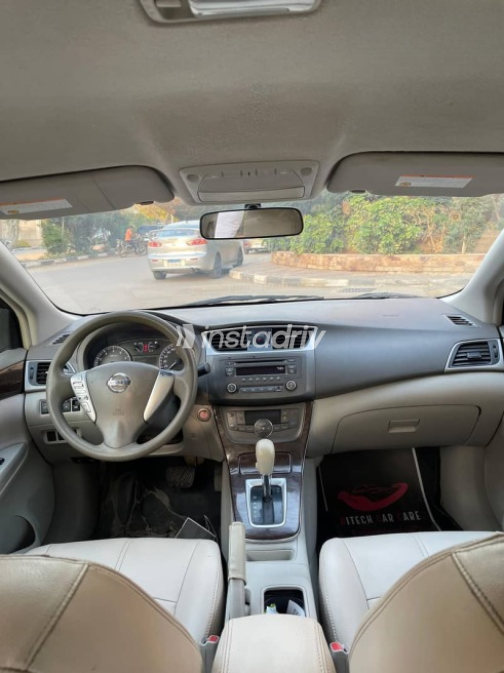 Nissan Sentra 2018 Gray Used for Sale - 8