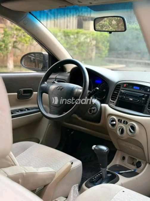 Hyundai Accent 2010 Burgundy Used for Sale - 4