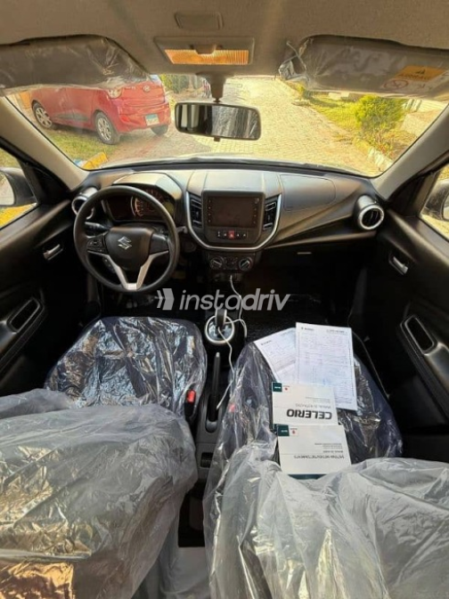 Suzuki Celerio 2024 Silver Used for Sale - 9
