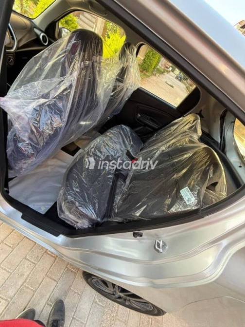 Suzuki Celerio 2024 Silver Used for Sale - 10