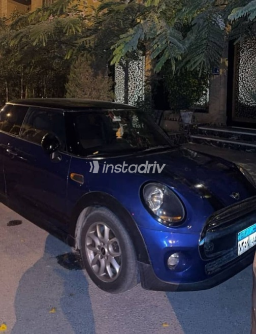 Mini Cooper 2019 Dark Blue Used for Sale - 6