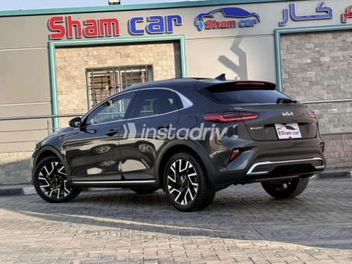 كيا اكسيد 2025 رمادي مستعملة للبيع - 2