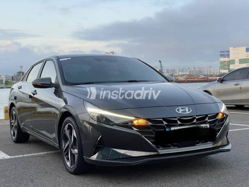 Hyundai Avante 2021 White Used for Sale - 1