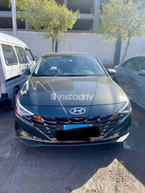 Hyundai Avante 2021 White Used for Sale - 3