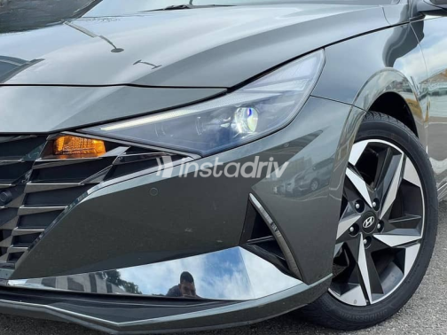 Hyundai Avante 2021 White Used for Sale - 10