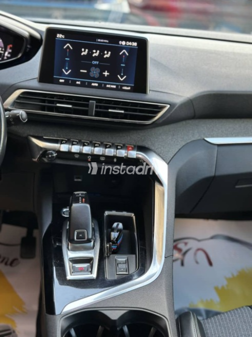 Peugeot 3008 2021 Silver Used for Sale - 10