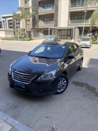 Nissan Sentra 2018 White Used for Sale
