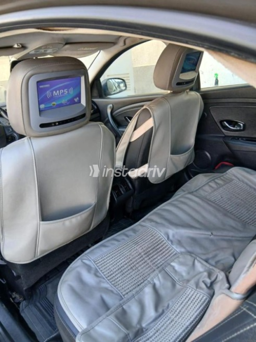 Renault Fluence 2016 Mocha Used for Sale - 3