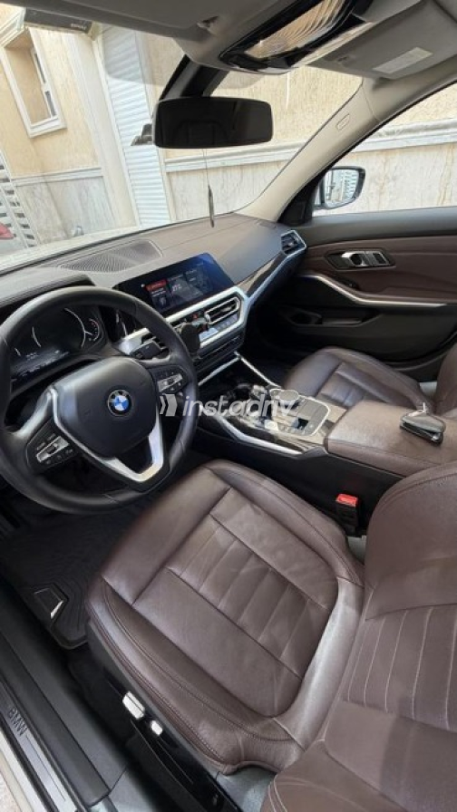 بي ام دبليو 320 2020 أبيض مستعملة للبيع - 4