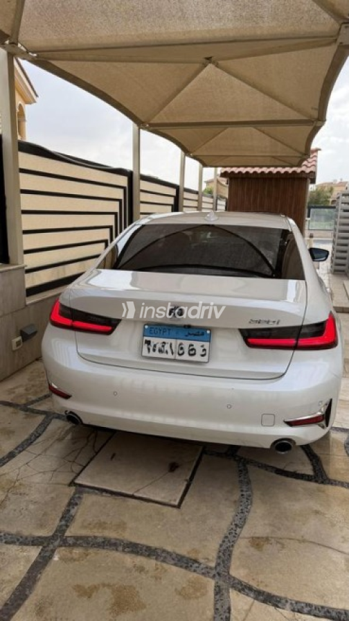 بي ام دبليو 320 2020 أبيض مستعملة للبيع - 5