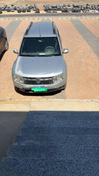 Renault Duster 2012 Silver Used for Sale