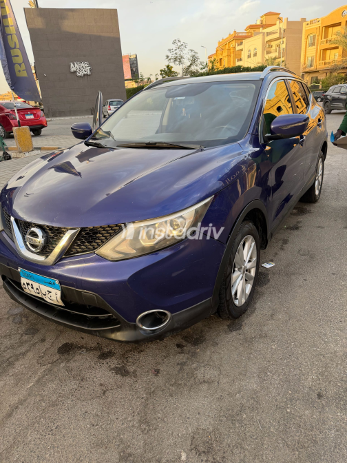 Nissan Qashqai 2017 Blue Used for Sale - 1