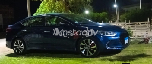 Hyundai Elantra AD 2018 Blue Used for Sale - 1