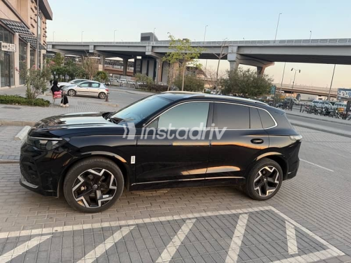 Volkswagen Tiguan 2025 Black Used for Sale - 7