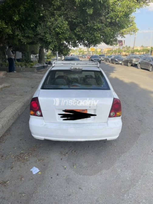 Hyundai Verna 2011 White Used for Sale - 6