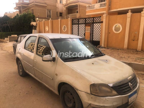 Renault Logan 2010 Gray Used for Sale - 1