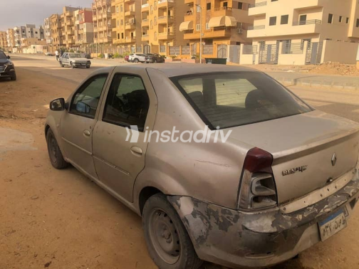 Renault Logan 2010 Gray Used for Sale - 3