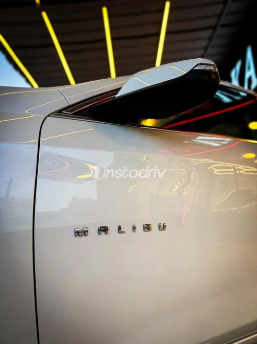 شيفروليه ماليبو 2019 أبيض مستعملة للبيع - 4