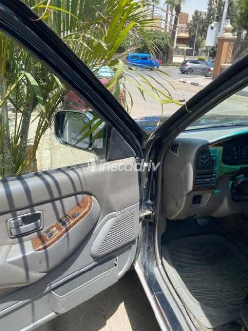 Chevrolet Frontera 2001 Black Used for Sale - 7