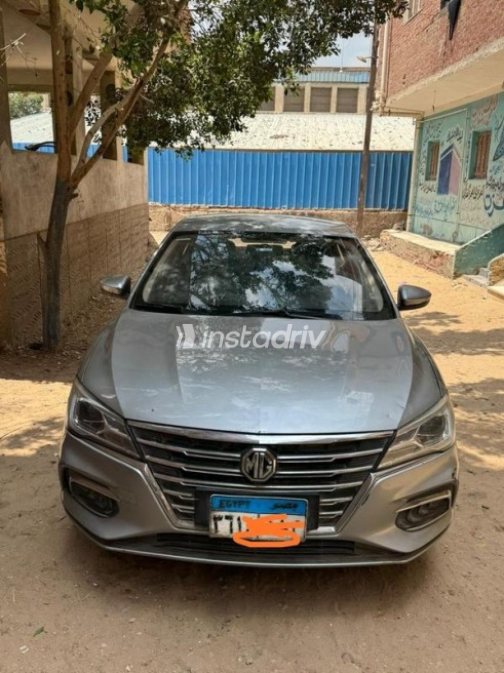 ام جى 5 2021 أبيض مستعملة للبيع - 3