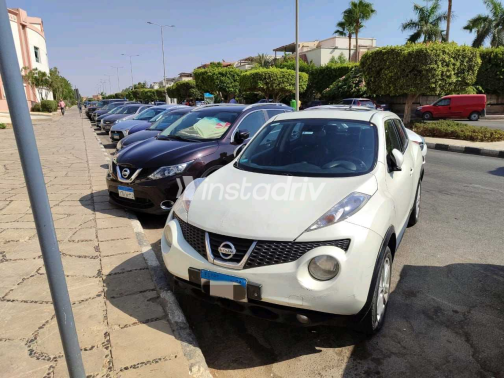 Nissan Juke 2012 White Used for Sale - 1