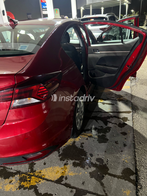 Hyundai Elantra AD 2019 Red Used for Sale - 2