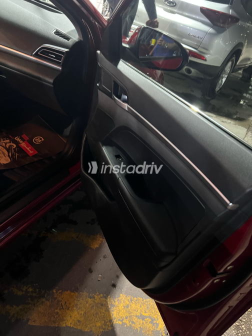 Hyundai Elantra AD 2019 Red Used for Sale - 4