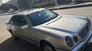 Mercedes E 200 1996 Silver Used for Sale