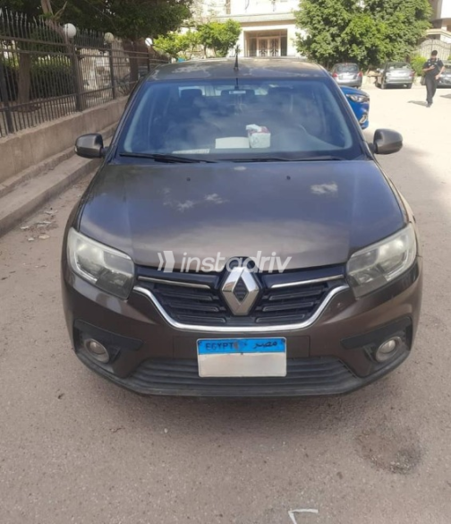 Renault Logan 2019 Brown Used for Sale - 3