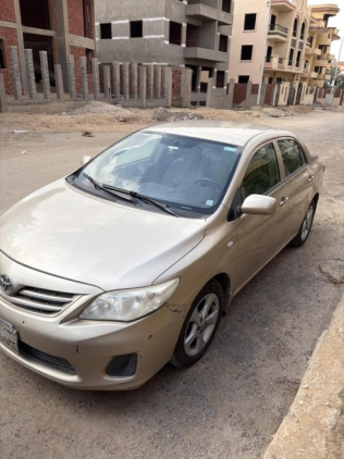 Toyota Corolla 2012 Gold Used for Sale