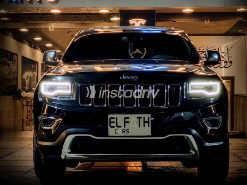 Jeep Grand Cherokee 2015 Black Used for Sale - 1