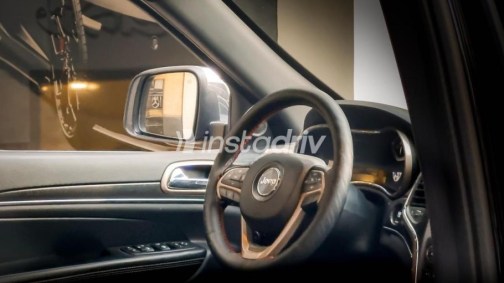 Jeep Grand Cherokee 2015 Black Used for Sale - 3