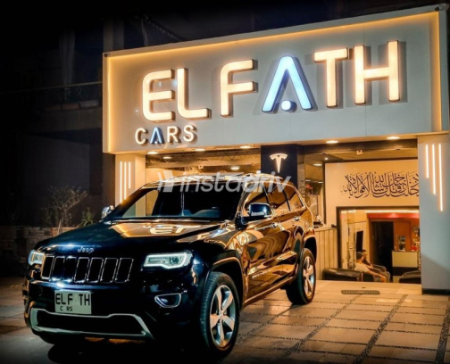 Jeep Grand Cherokee 2015 Black Used for Sale - 5