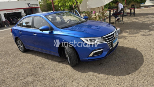 ام جى 5 2022 أزرق مستعملة للبيع - 1