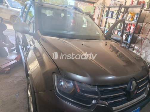 Renault Duster 2019 White Used for Sale - 3