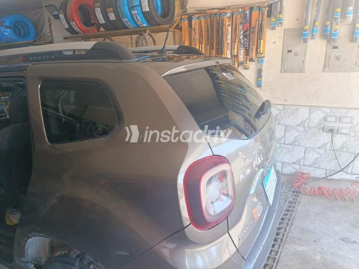 Renault Duster 2019 White Used for Sale - 7