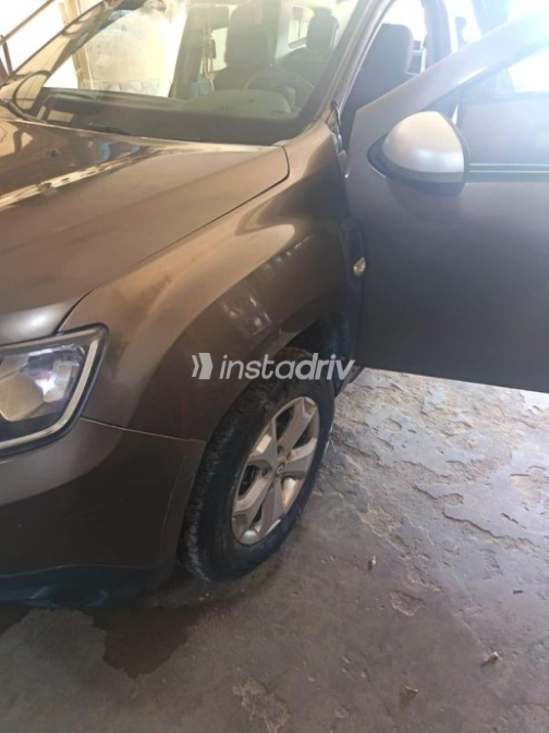 Renault Duster 2019 White Used for Sale - 8