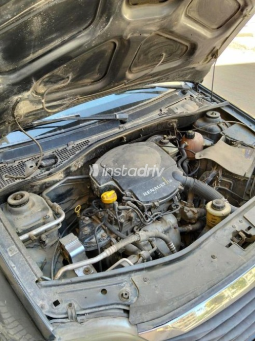 Renault Logan 2010 Black Used for Sale - 2