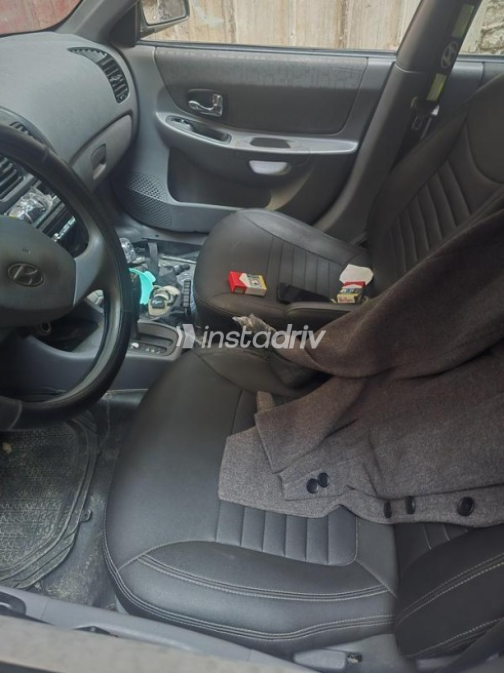 Hyundai Verna 2011 Dark Gray Used for Sale - 3