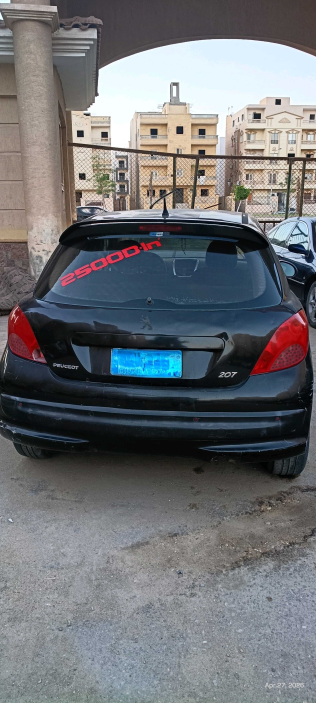 بيجو 207 2011 أسود مستعملة للبيع