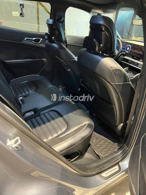 Kia Sportage 2024 Silver Used for Sale - 10