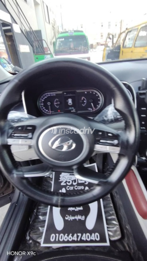 Hyundai Tucson 2023 Gold Used for Sale - 5