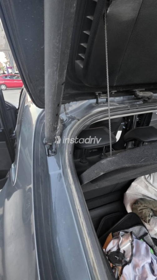 Kia Xceed 2022 White Used for Sale - 3